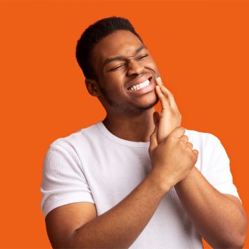 How to Identify, Avoid, and Treat Dental Emergencies?