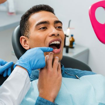 Can You Get a Dental Implant Same Day As Extraction?
